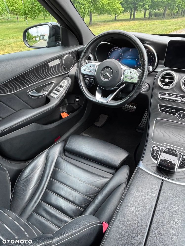 Mercedes-Benz Klasa C 200 4MATIC 9G-TRONIC - 17