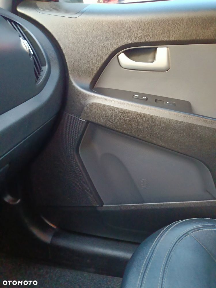 Kia Sportage - 11