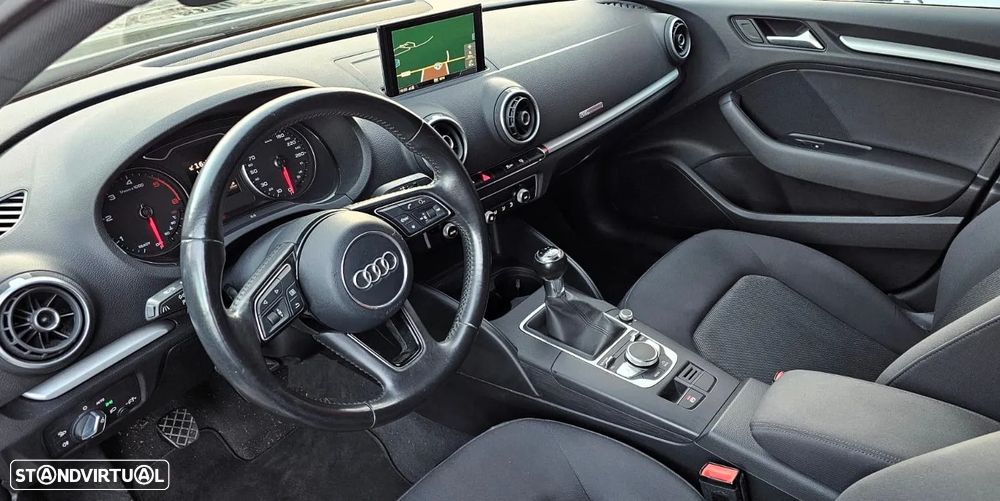 Audi A3 Limousine 1.6 TDI Sport - 21