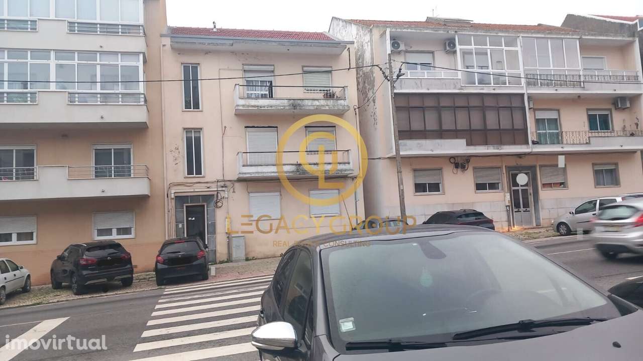 ANDAR T2+1 Em TORRE DA MARINHA - Grande imagem: 2/19