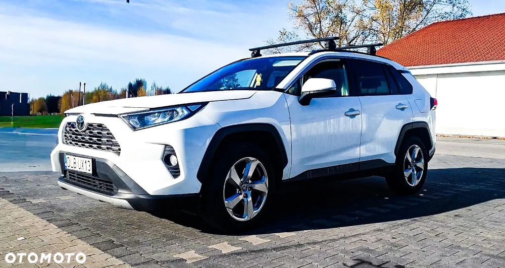 Toyota RAV4 - 3