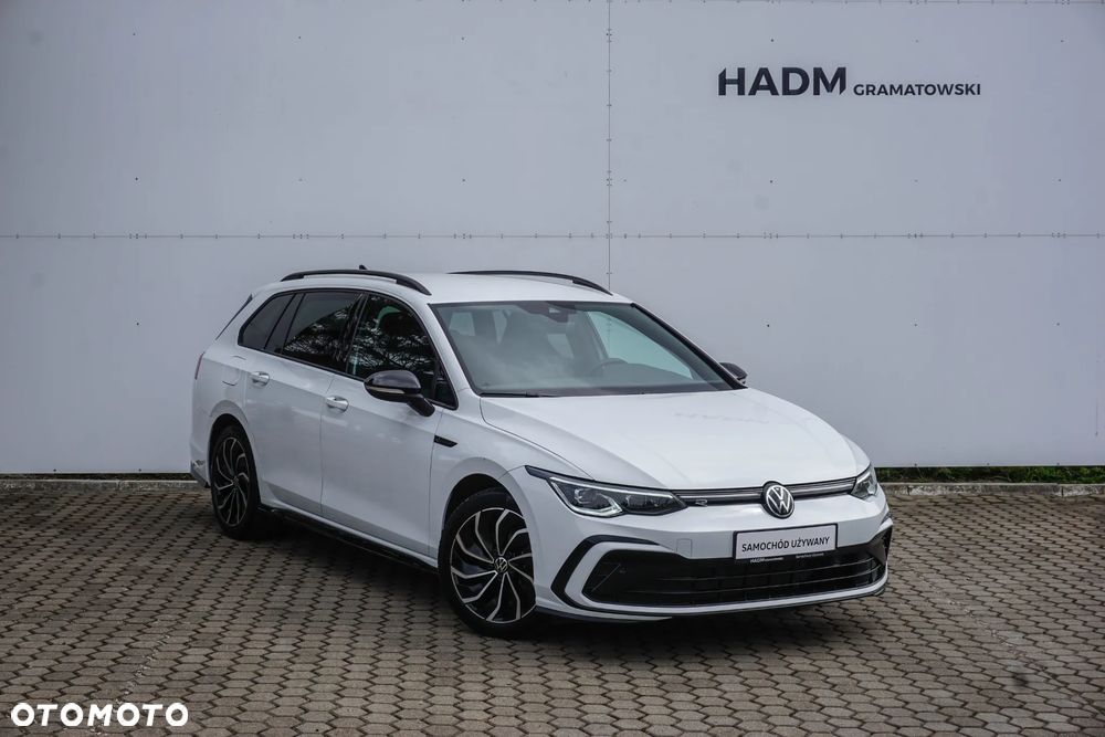 Volkswagen Golf 1.5 eTSI mHEV R-Line DSG - 1