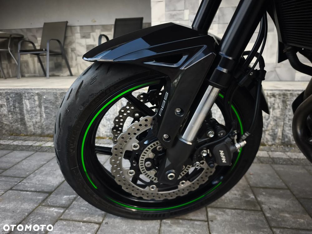 Kawasaki Versys 650 - 11