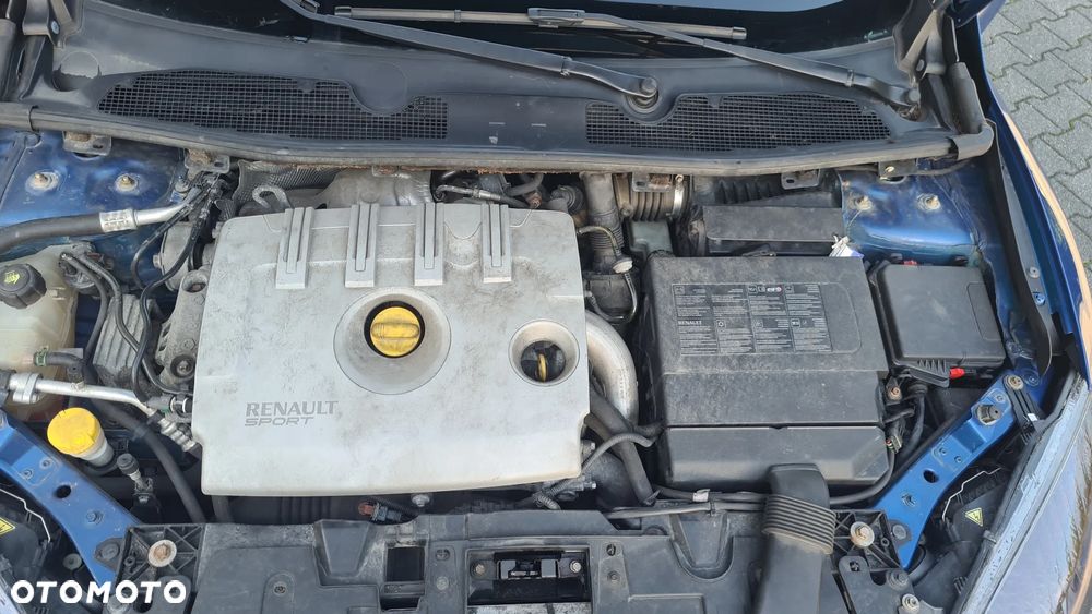 Renault Megane 2.0 16V RS - 22