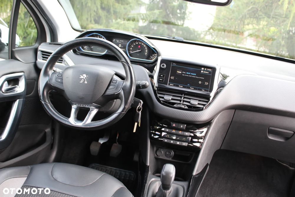 Peugeot 2008 PureTech 110 Stop&Start Allure - 9