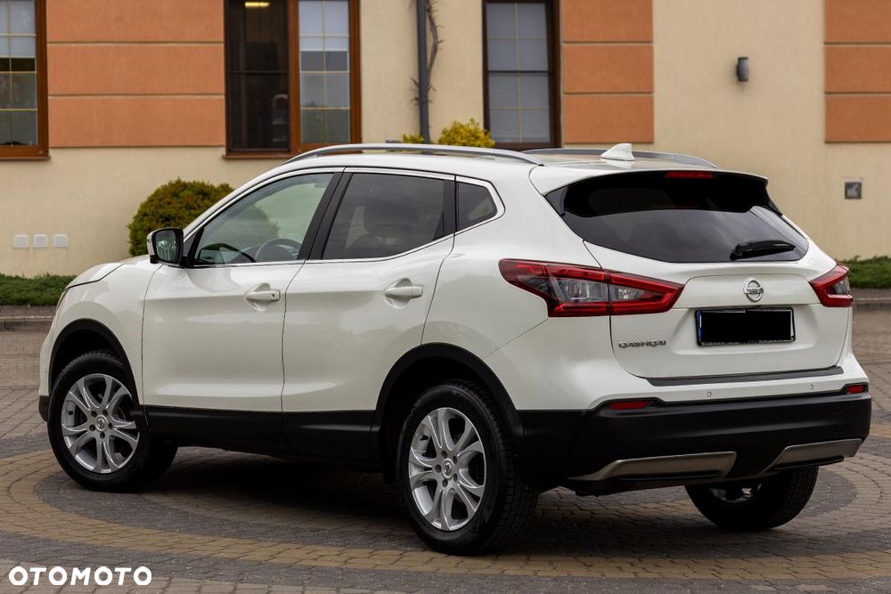 Nissan Qashqai 1.6 DIG-T Tekna+ - 29