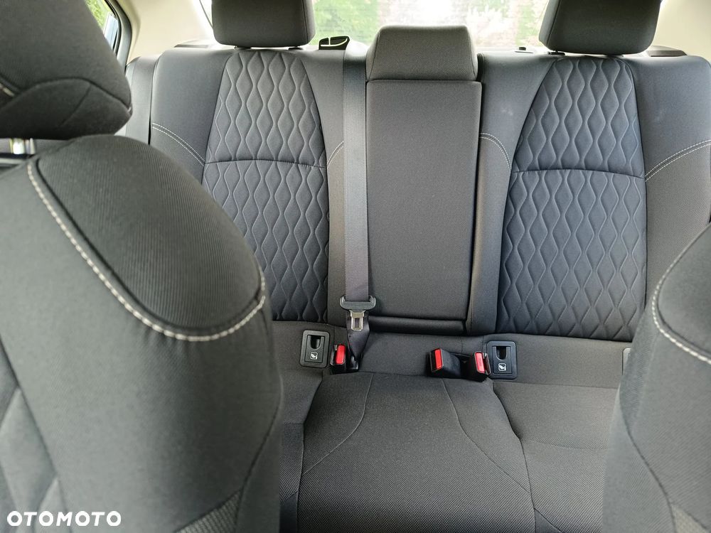 Toyota Corolla 1.6 Comfort - 39