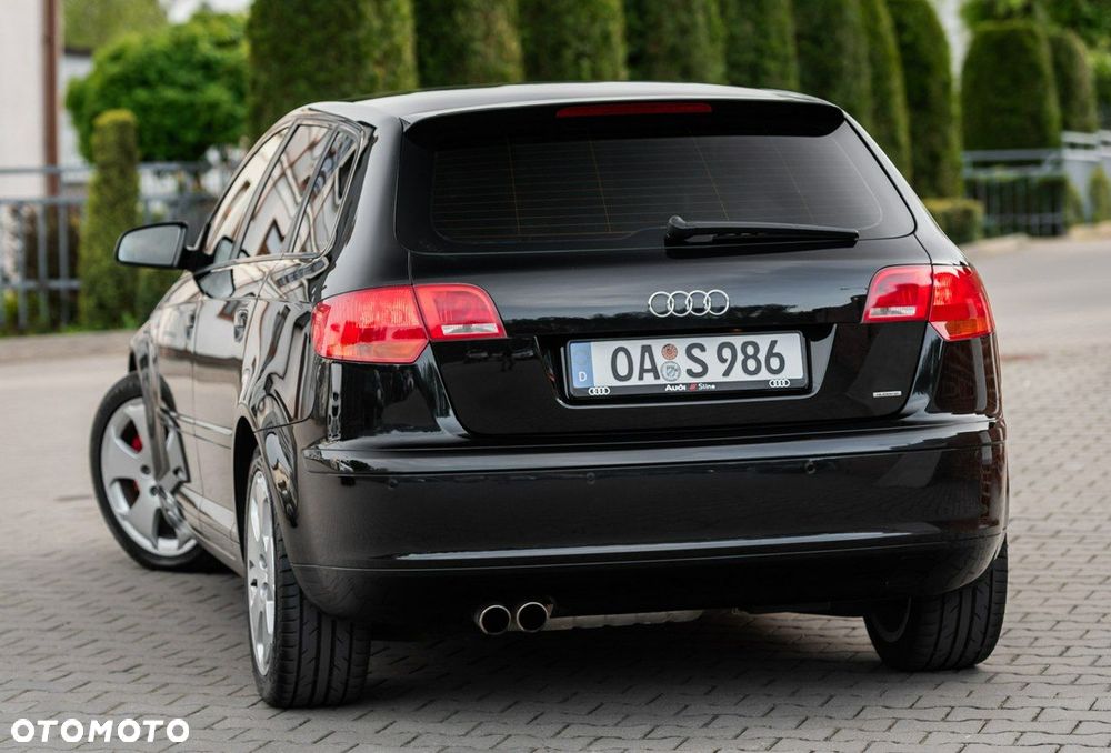 Audi A3 Sportback - 2