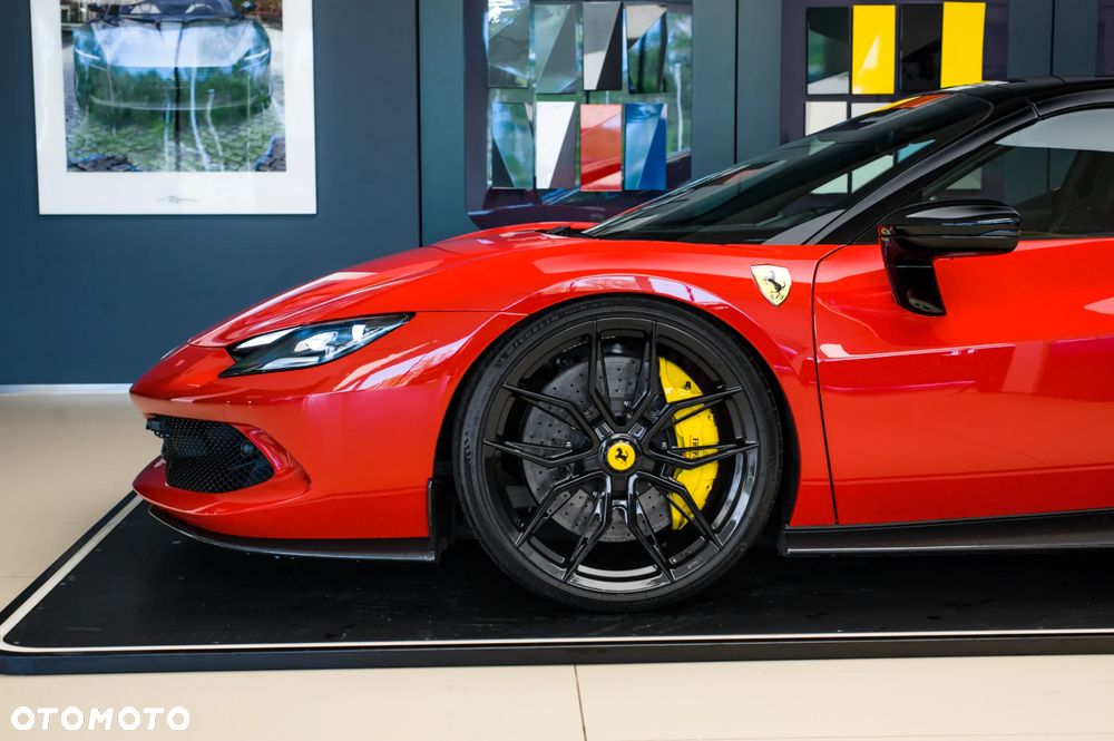 Ferrari 296 GTS - 7