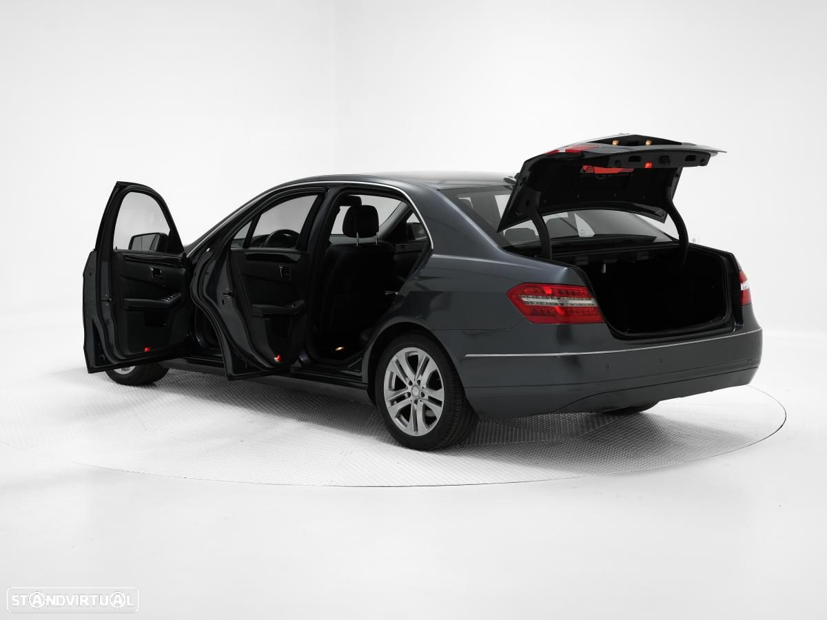 Mercedes-Benz E 250 - 5