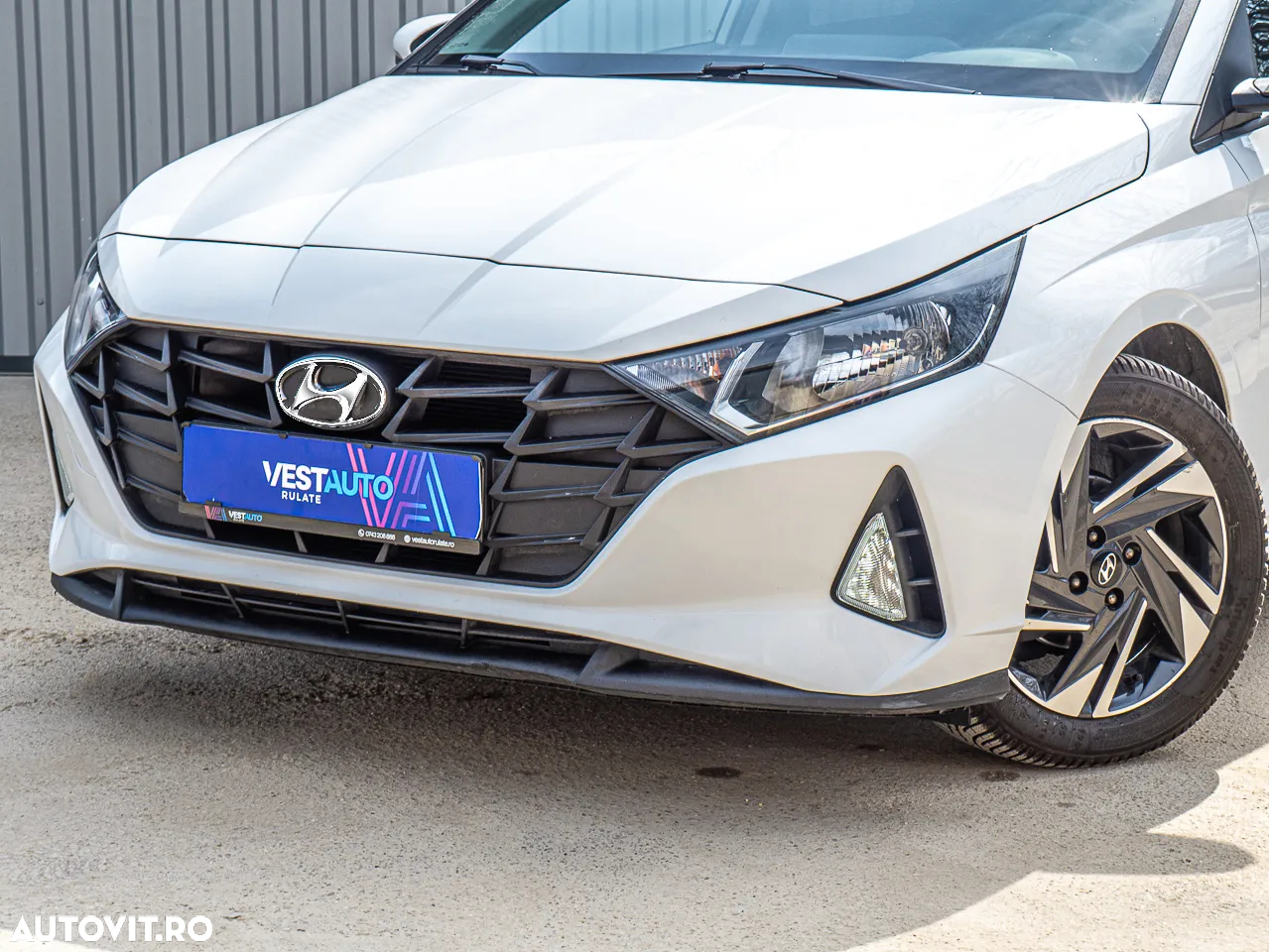 Hyundai i20 1.2 L 84CP 5DR Led Line - 32