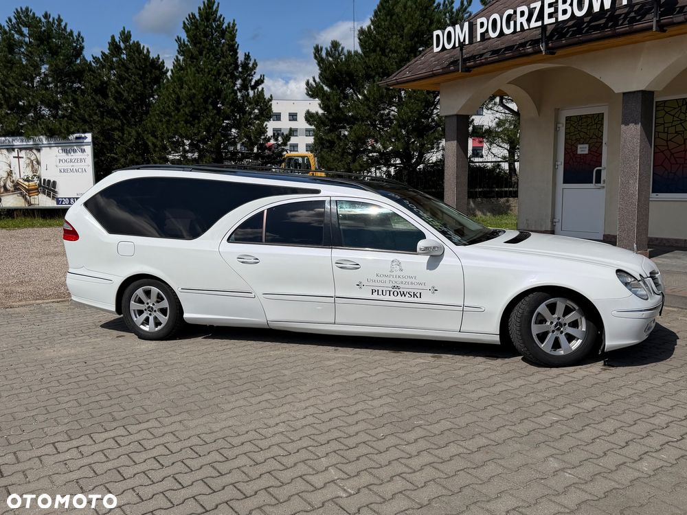 Mercedes-Benz Specjalny pogrzebowy - 12