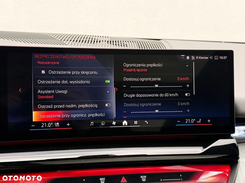 BMW Seria 5 520i - 41