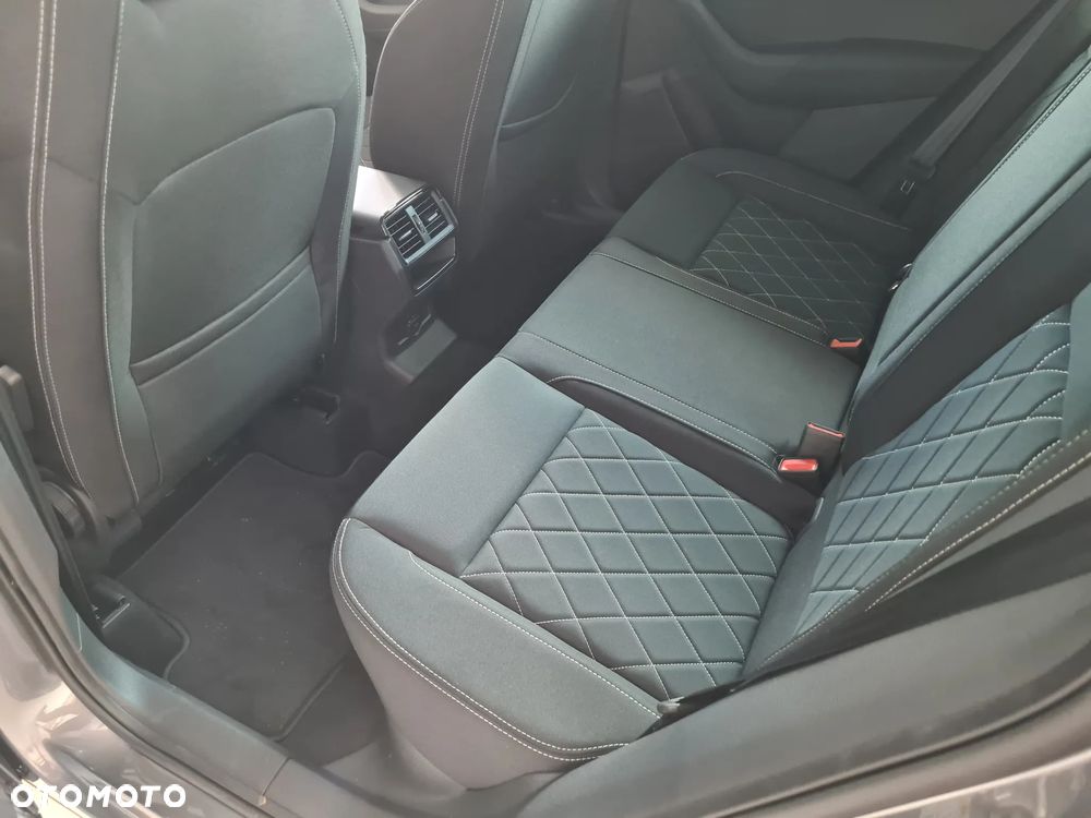 Skoda Karoq 1.5 TSI ACT Sportline DSG - 14