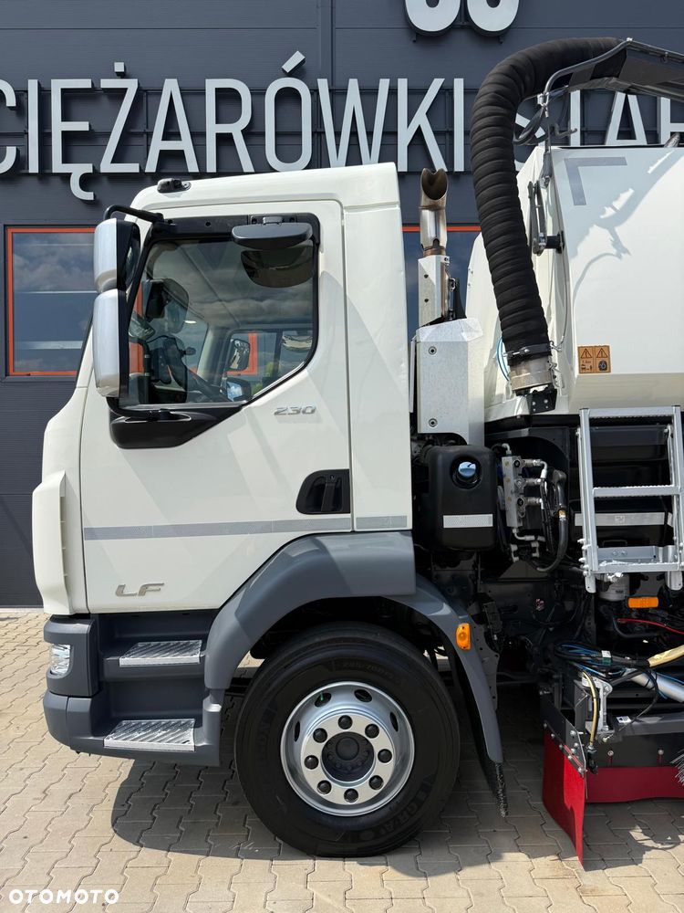 DAF DAF LF 15.230 Euro 6 //Klimatyzacja /  zamiatarka uliczna // budowlana dwustronna JOHNSTON VT652 - 29