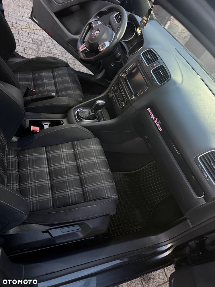 Volkswagen Golf 2.0 TDI GTD DSG - 25