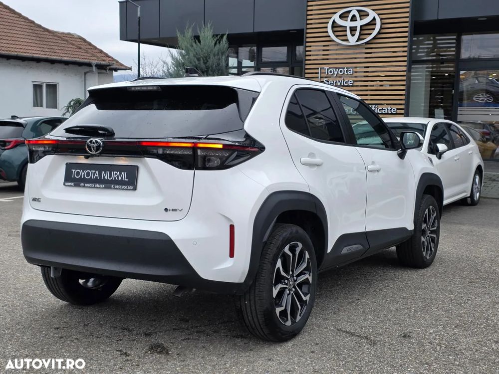 Toyota Yaris Cross 1.5 VVT-i HSD 4x2 Dynamic - 5