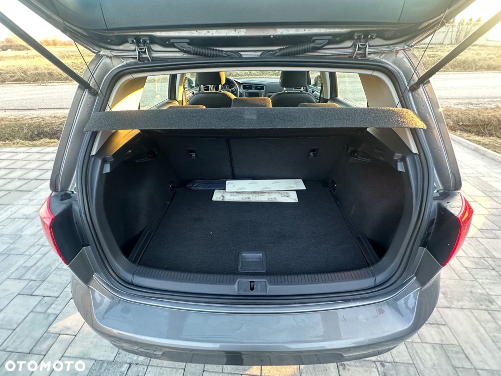 Volkswagen Golf 1.6 BlueTDI Comfortline - 12