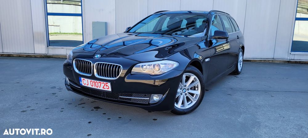 BMW Seria 5 520d Aut. Modern Line - 1