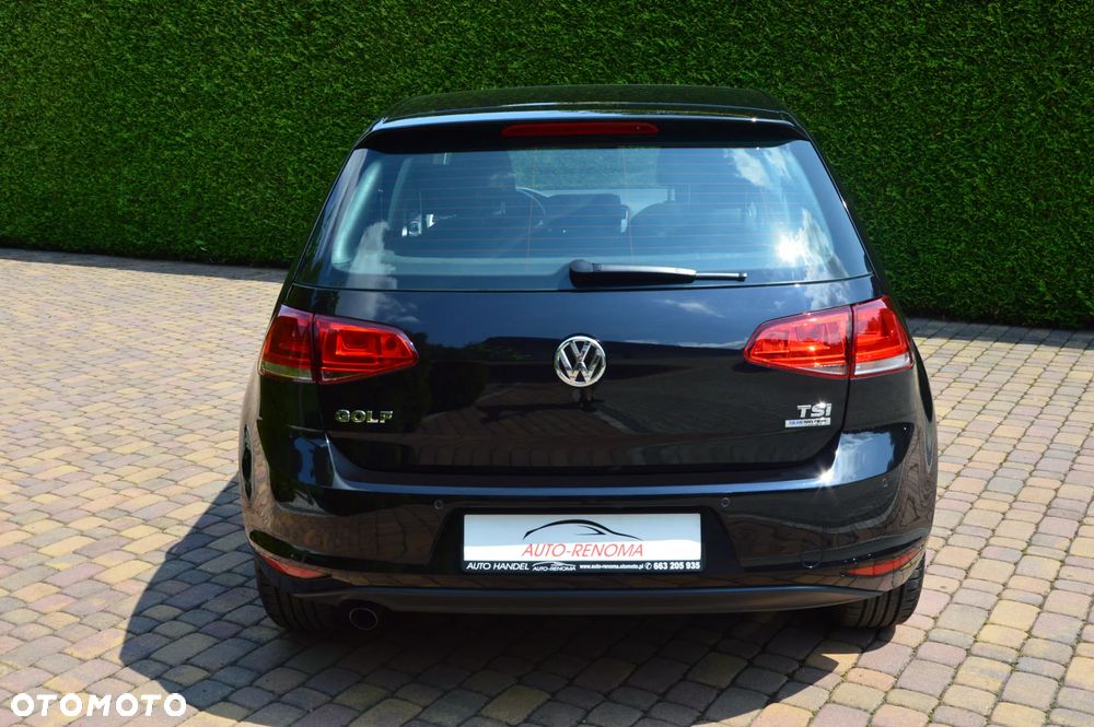 Volkswagen Golf - 32
