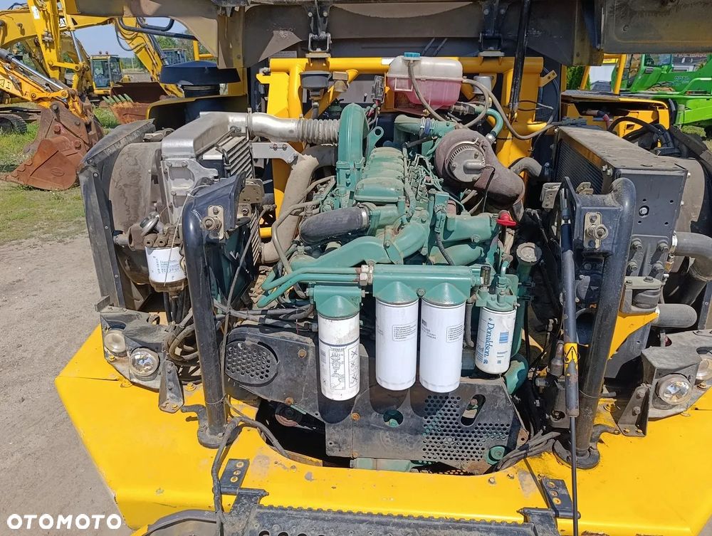 Volvo A 30D - 25