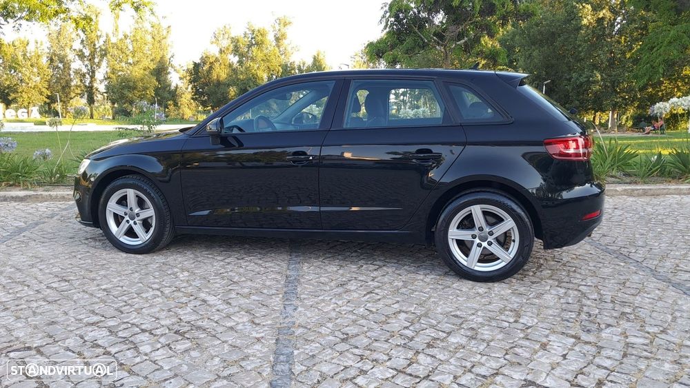 Audi A3 Sportback 1.6 TDI Sport - 3
