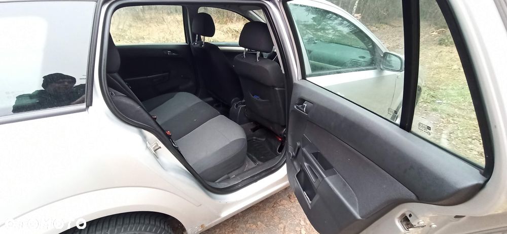 Opel Astra 1.6 - 7