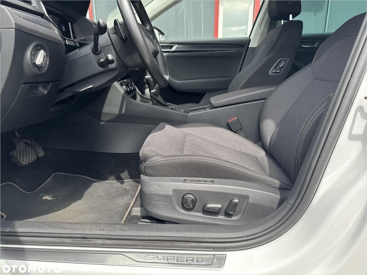 Skoda Superb 2.0 TSI Style DSG - 20