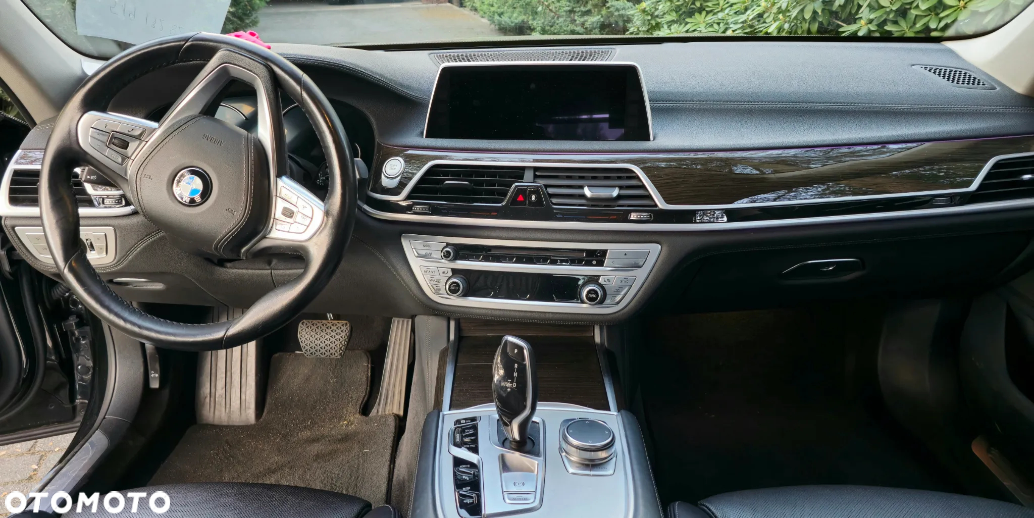 BMW Seria 7 740Le xDrive iPerformance - 22