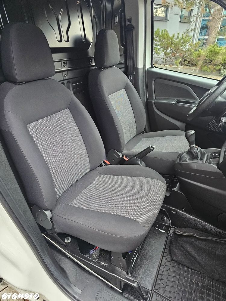 Fiat Doblo Cargo Maxi - 9
