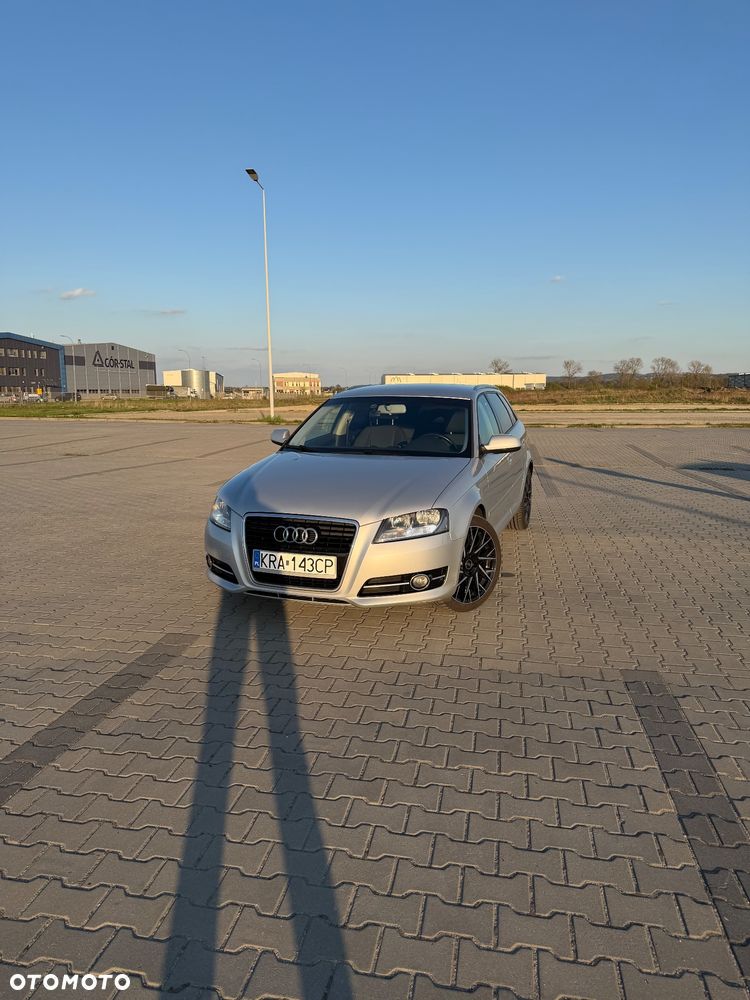 Audi A3 Sportback 2.0 TDI Ambiente - 1