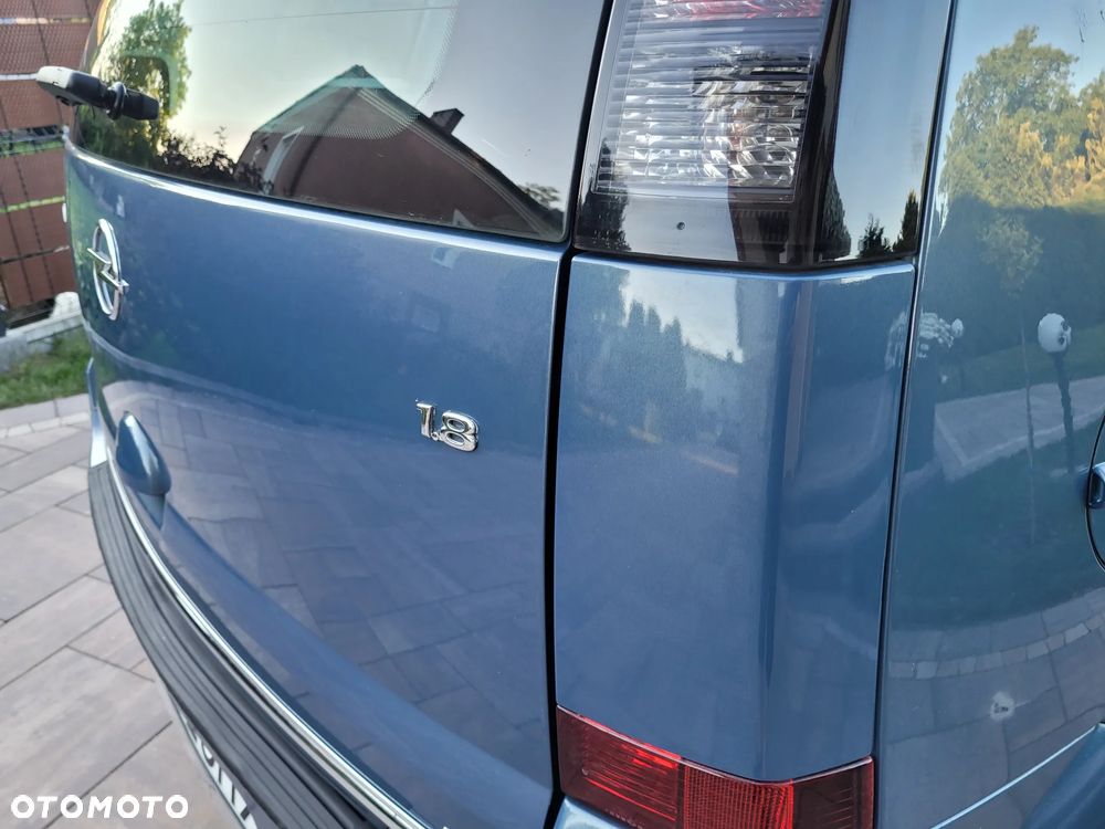 Opel Meriva 1.8 16V Cosmo - 17