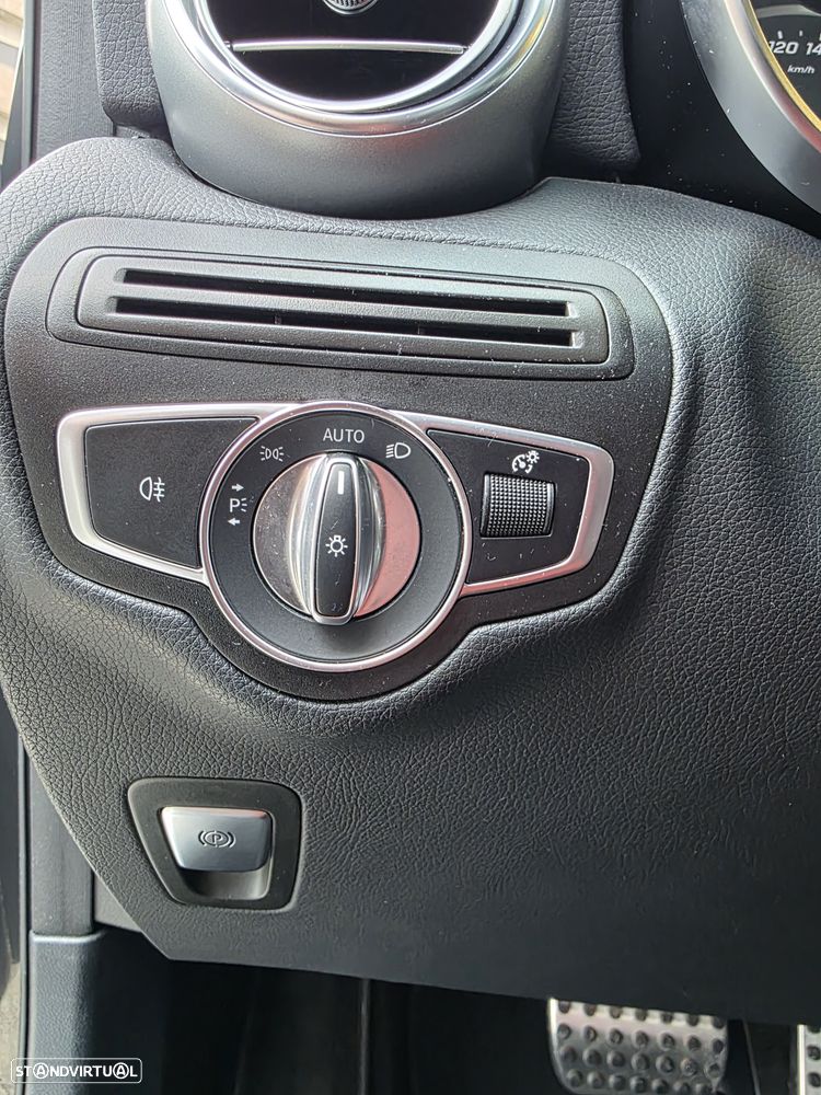 Mercedes-Benz GLC 300 de Coupé 4Matic - 22