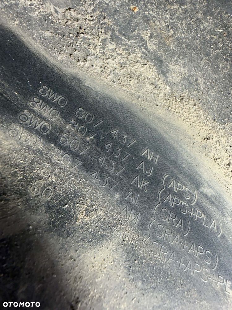 Audi A4 B9 Lift Zderzak Przód Przedni PDC LX7L 20-24 8W0807437AH - 18