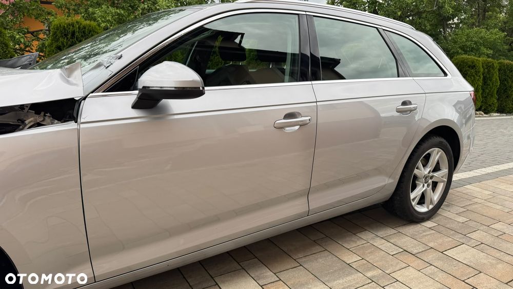 Audi A4 Avant 2.0 TDI Design - 20