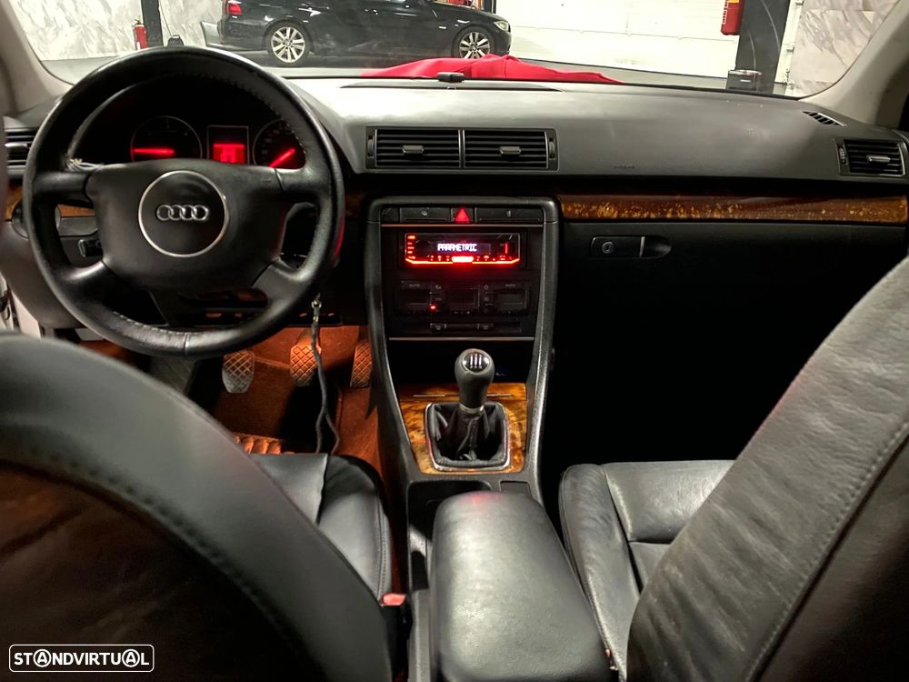 Audi A4 Avant 1.9 TDI - 12