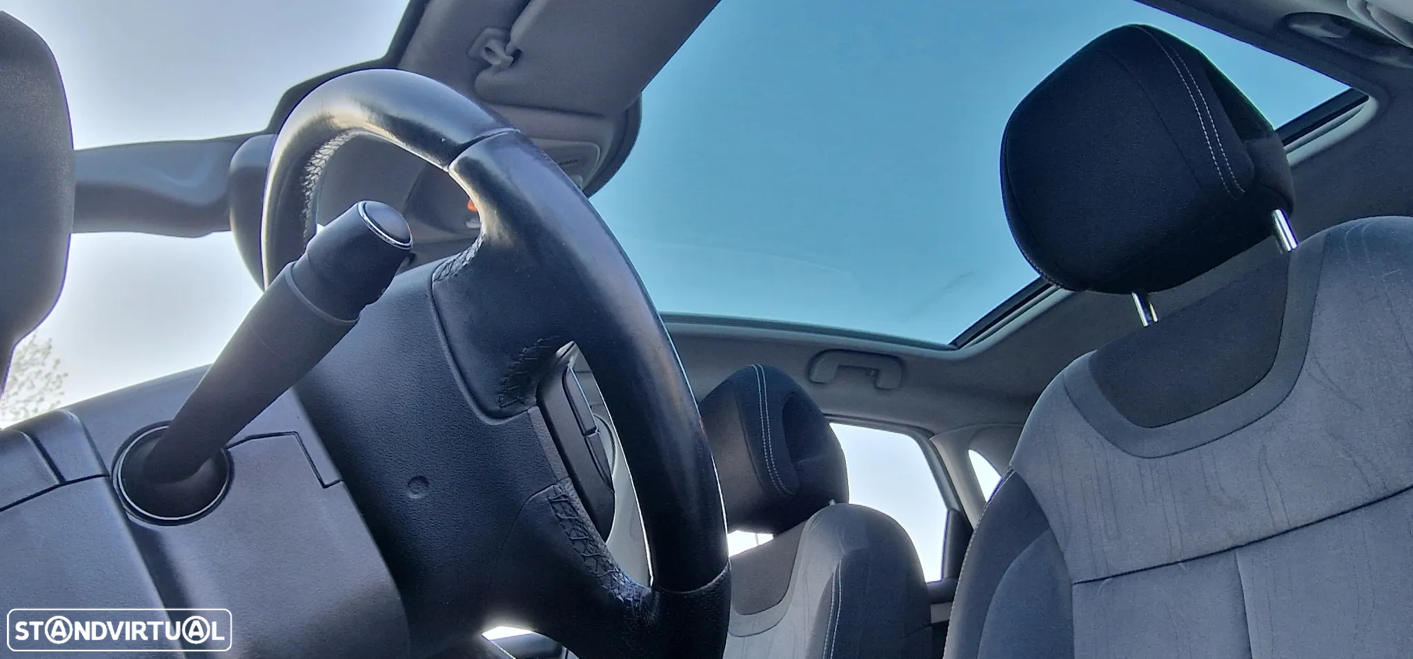 Citroën C4 1.6 HDi Exclusive - 14
