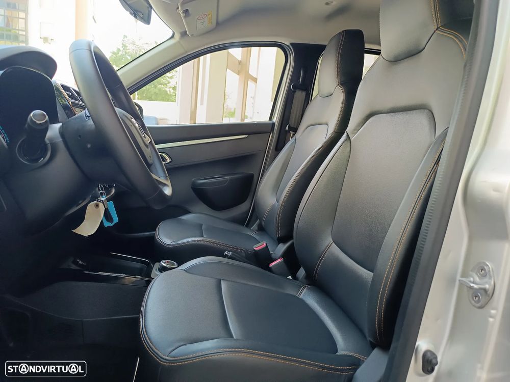 Dacia Spring Comfort Plus - 11