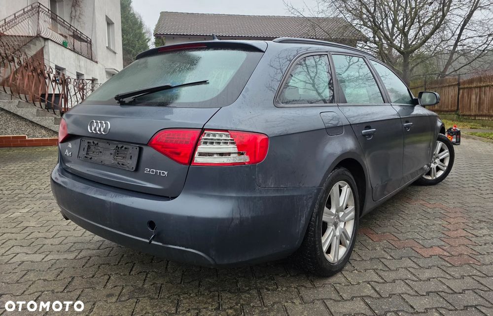 Audi A4 Avant 2.0 TDI DPF multitronic Ambiente - 5