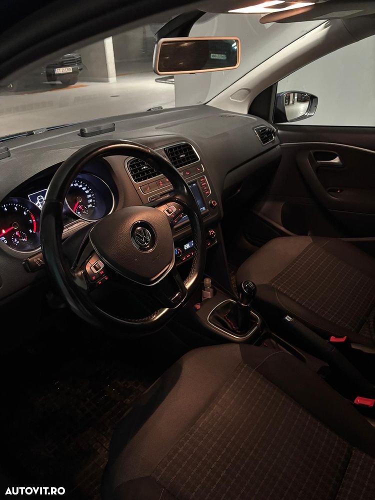 Volkswagen Polo - 14