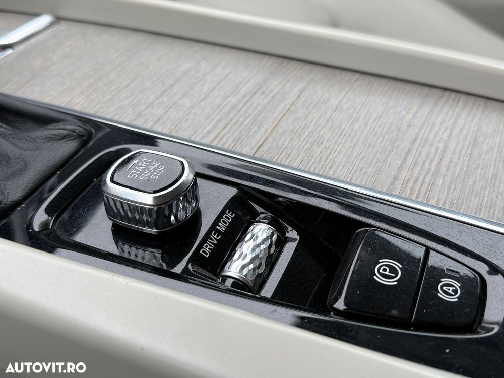 Volvo XC 60 D4 AWD Geartronic Inscription - 8