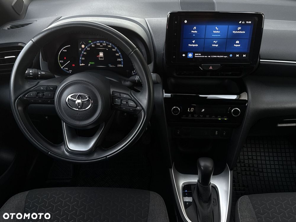 Toyota Yaris Cross - 17