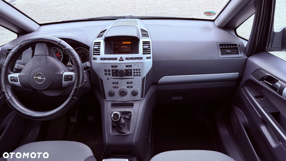 Opel Zafira 1.6 Elegance - 25