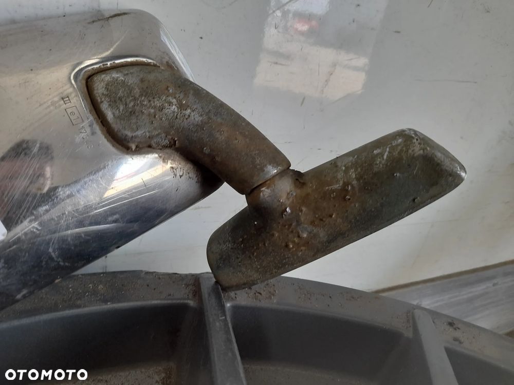 Lusterko prawe pasażera BMW E12 1821794 - 5