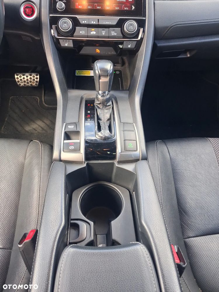Honda Civic 1.5 T Sport Plus - 17