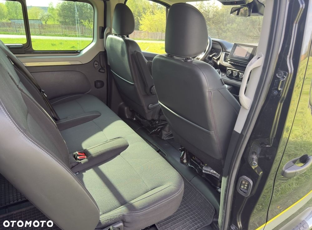 Renault Trafic - 14