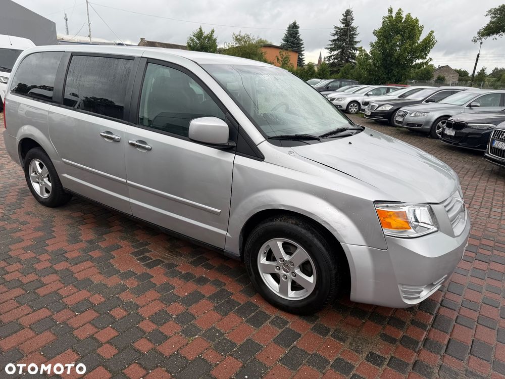 Dodge Grand Caravan - 1