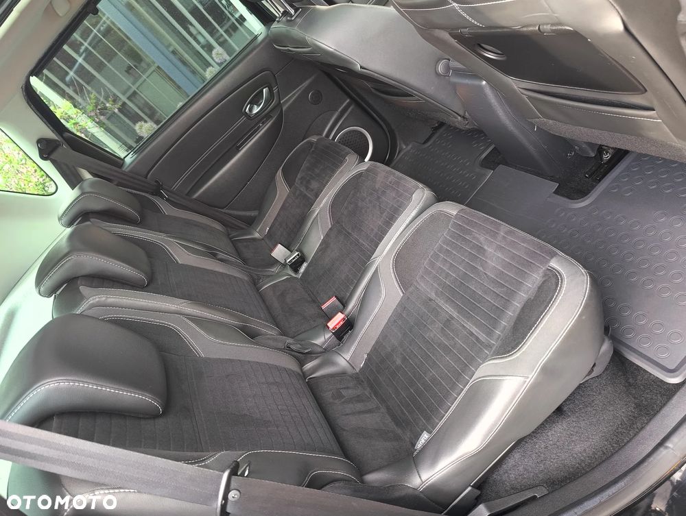 Renault Scenic dCi 130 FAP Start & Stop Bose Edition - 25