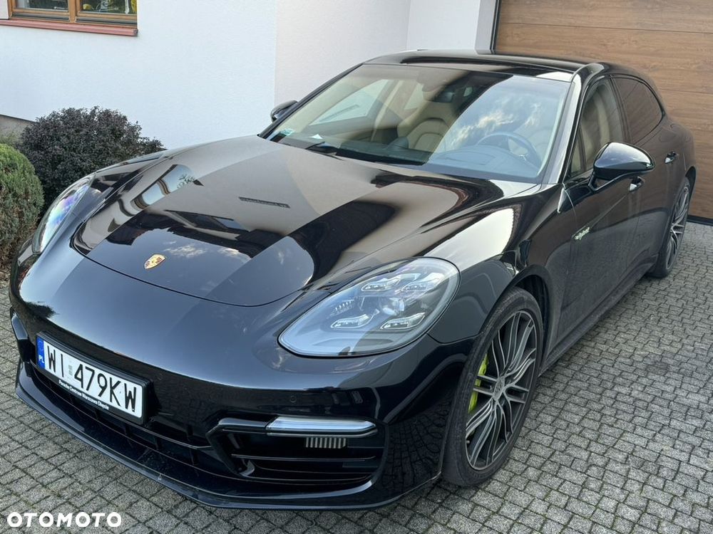 Porsche Panamera - 8