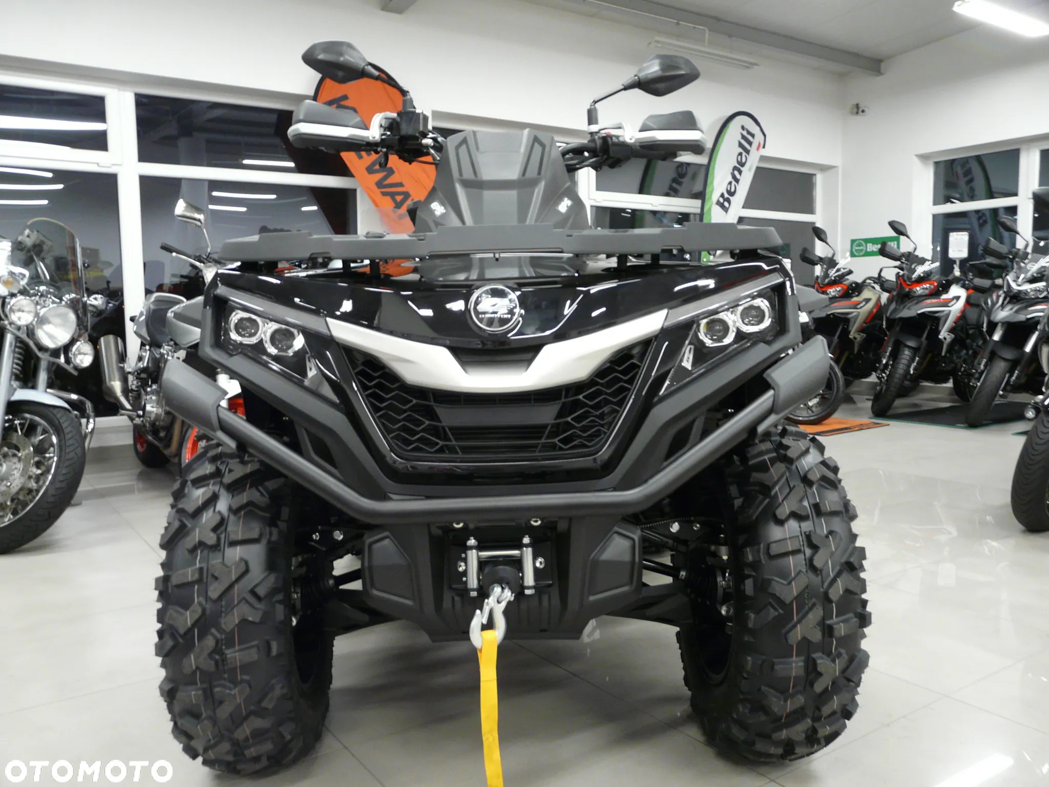 QJMOTOR SFA 1000